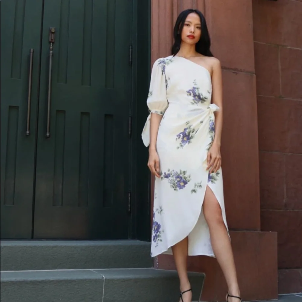 Reformation one shoulder midi dress - Picture 2 of 8